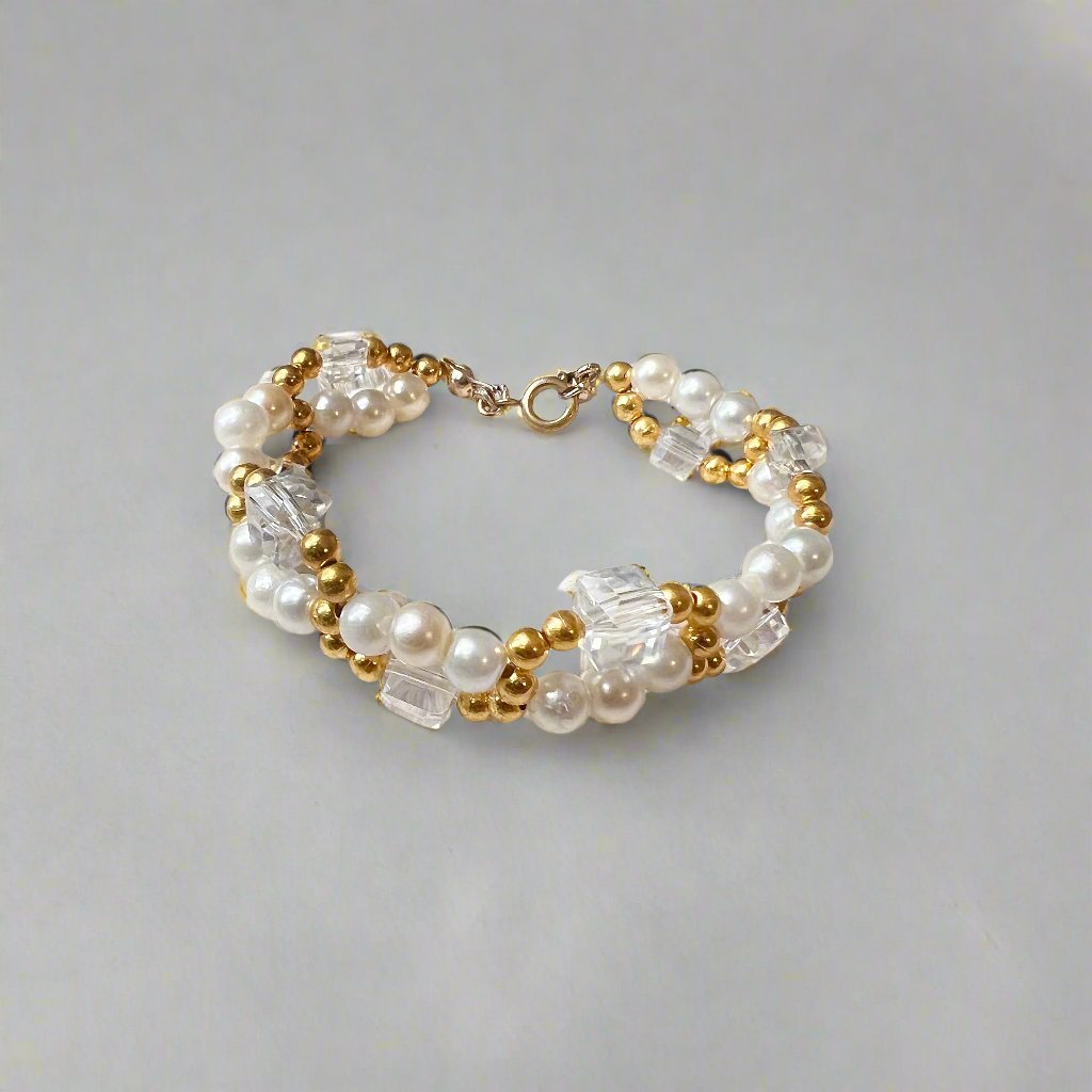 Twinkle Pearl Bracelet